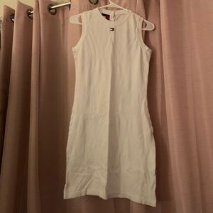 Tommy Hilfiger Women’s White Sleeveless Dress-SM